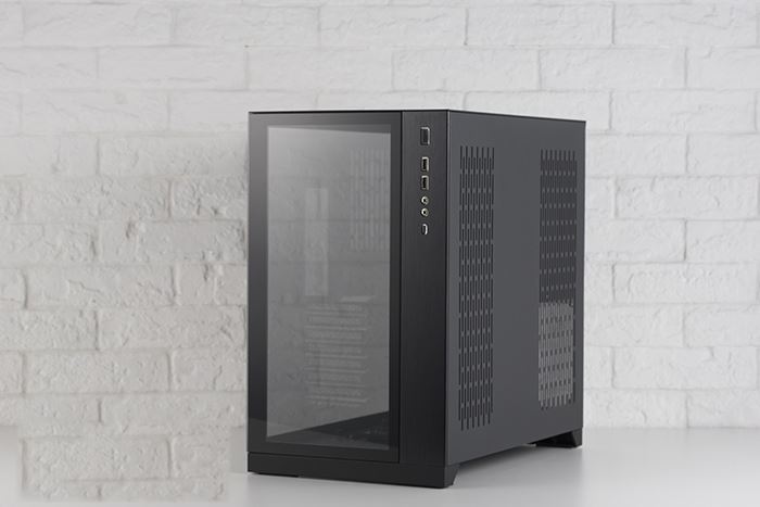 通透的空间体验 联力PC-O11 Dynamic机箱详细图文评测