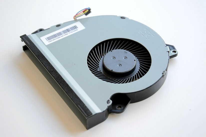 华硕ZX53V飞行堡垒怎么拆机 华硕ZX53V飞行堡垒拆解图文评测全过程