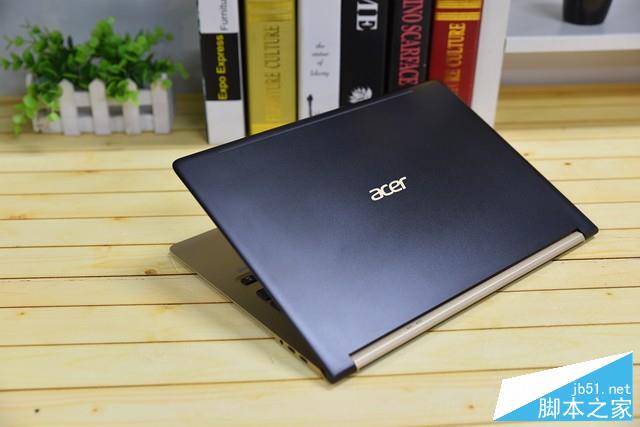 宏碁Swift 7值得买吗？最薄笔记本宏碁Swift 7深度图解评测+拆解