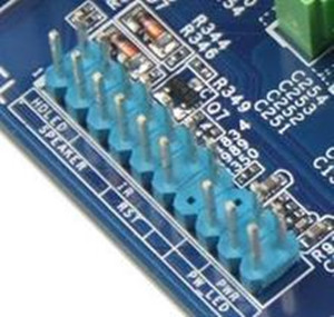 主板接口有哪些?如何组装主板扩展插槽?