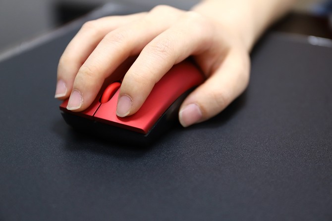 ThinkPad小黑双模鼠标怎么样 ThinkPad小黑双模鼠标详细评测