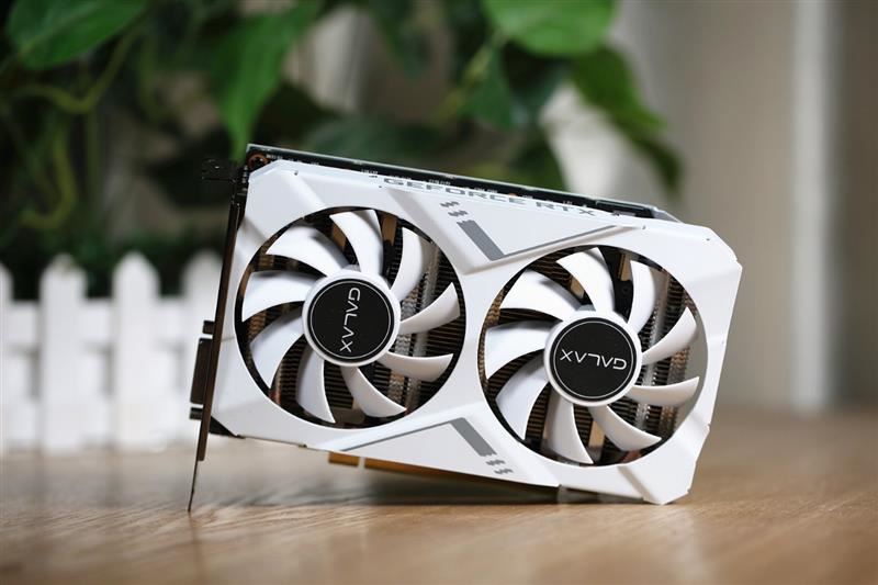 影驰RTX 2070迷你版显卡值得买吗 影驰RTX 2070 White Mini评测