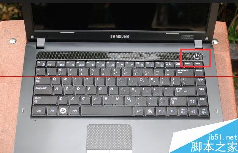 电脑提示配置windows更新失败请勿关闭计算机关还是不关？