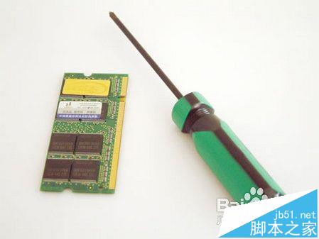 笔记本怎么选购并安装内存条?