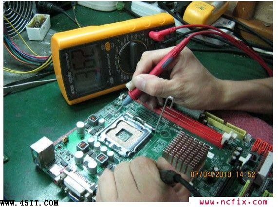 775主板无VCORE维修一例