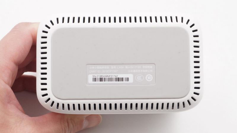 小米小爱触屏音箱内部做工好不好 小米小爱触屏音箱拆解全过程评测