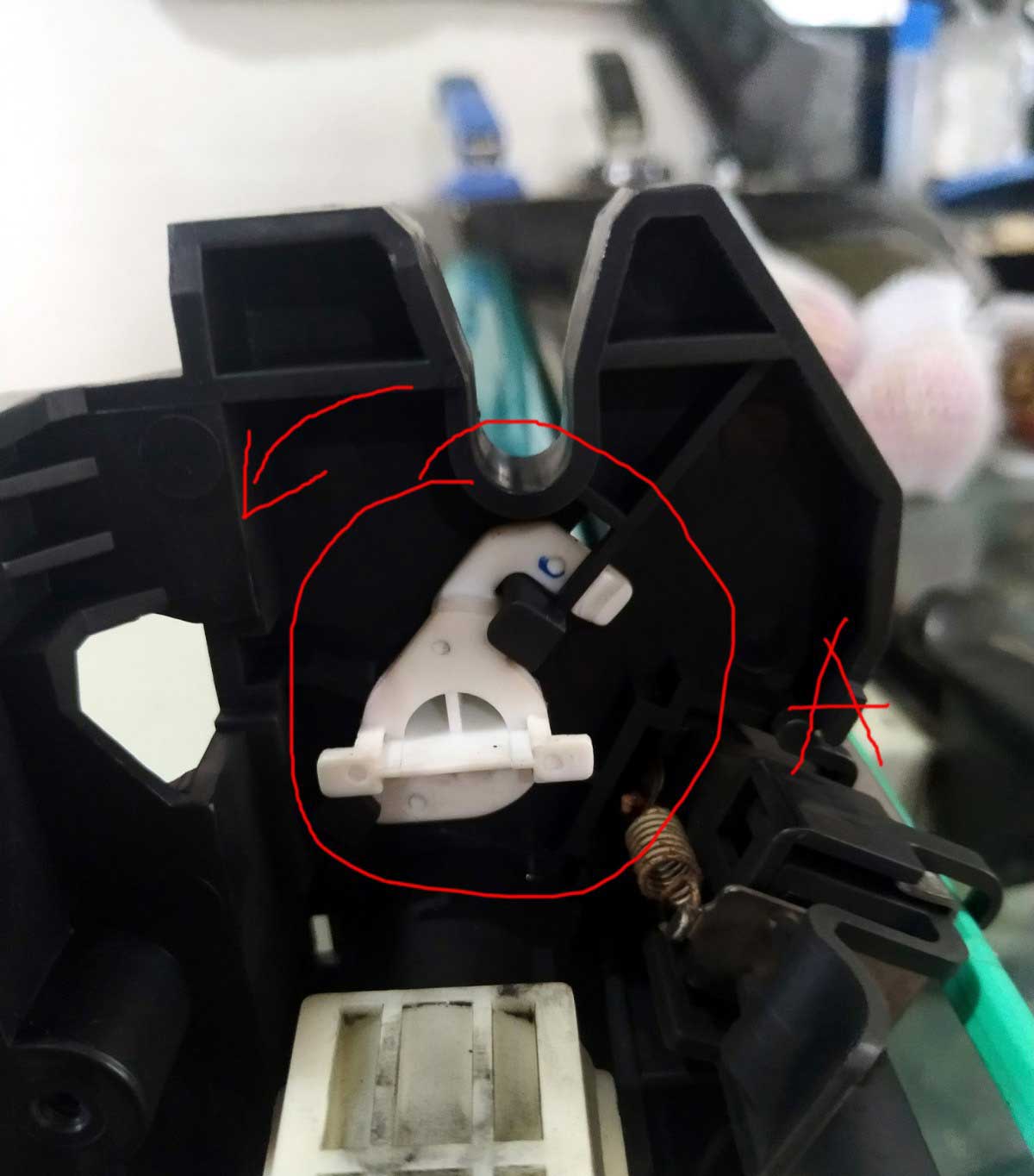 东芝181复印机怎么换鼓芯及充电格栅漏电维修?