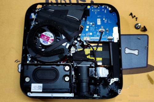 极米newz6x投影仪拆机维修图文教程