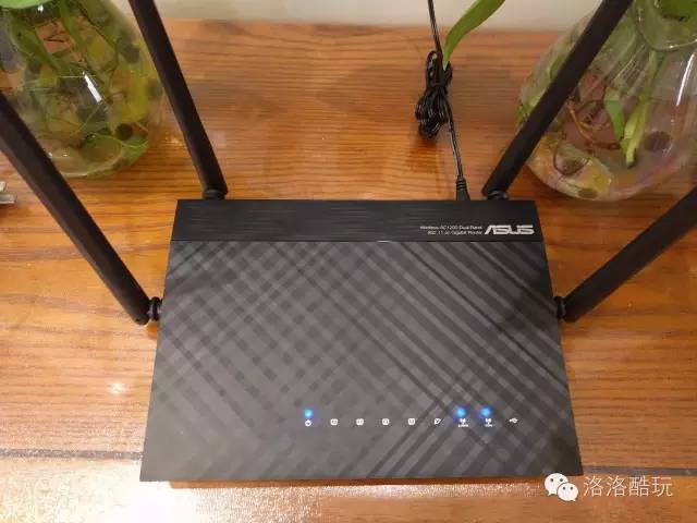 手机设置路由器（华硕AC1200GU全千兆无线路由器）设置上网图文教程