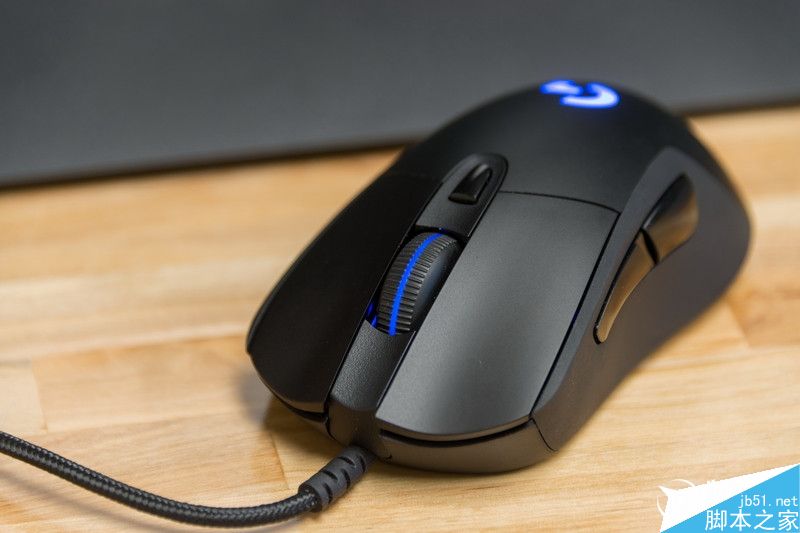 罗技G403 RGB(有线款)游戏鼠标评测:值得推荐的入门电竞外设
