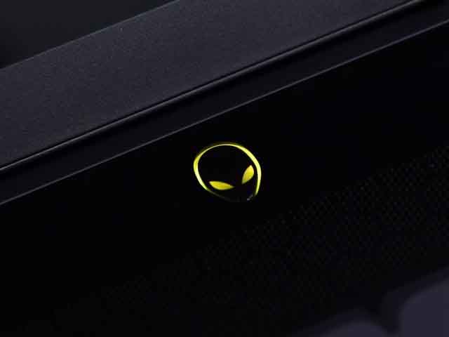 轻装上阵王者归来 Alienware m15星云红详细图文评测