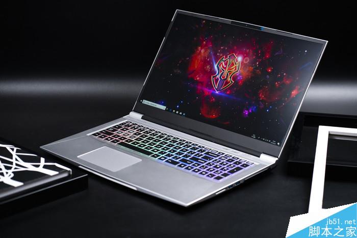 火影X9Plus性能比如何？火影X9 Plus九代酷睿游戏本详细图解评测