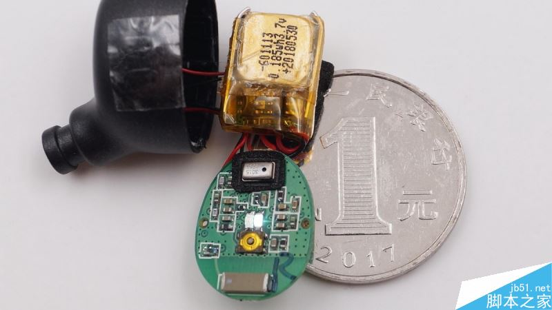爱奇艺D30蓝牙耳机内部做工怎么样 爱奇艺D30真无线蓝牙耳机拆解全过程图解评测