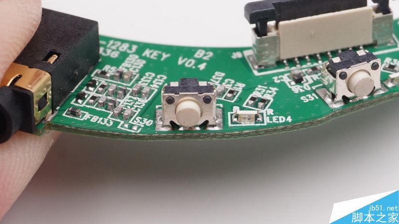 爱奇艺iReal homie头戴无线降噪耳机拆解全过程图解评测