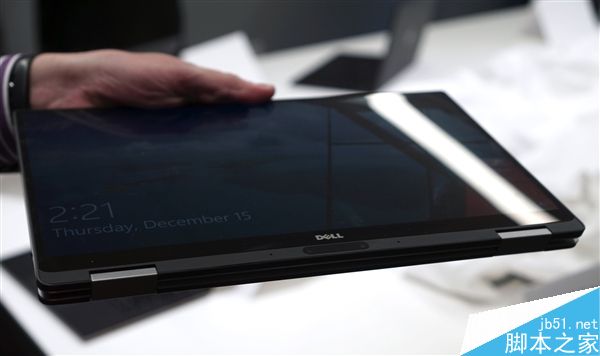戴尔全新XPS 13 2in1真机图赏:超窄边框屏幕