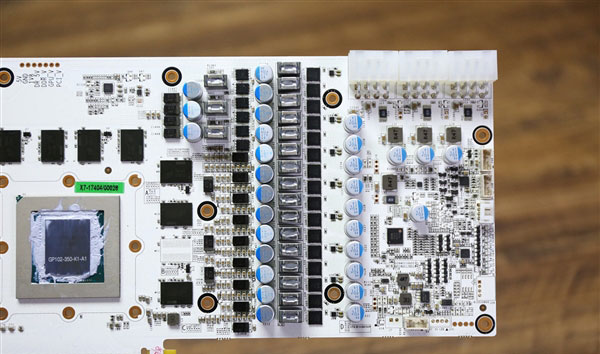 颜值爆表 影驰GTX1080Ti名人堂限量版开箱及拆解图赏