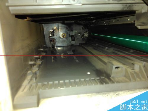 爱普生ar-2718打印机打印文档出现大量黑色条纹怎么办？