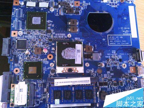 宏基4750g怎么拆机?宏基4750g拆机清灰的图文教程