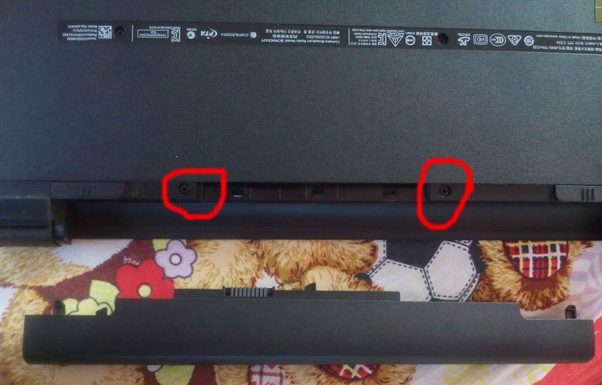 惠普15q aj006tx笔记本怎么拆机清灰?