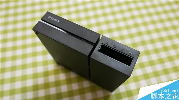 售价3699元 索尼PS VR国行精品套装抢先开箱直播视频