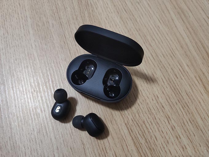 redmi airdots 2蓝牙耳机和redmi airdots青春版哪个好