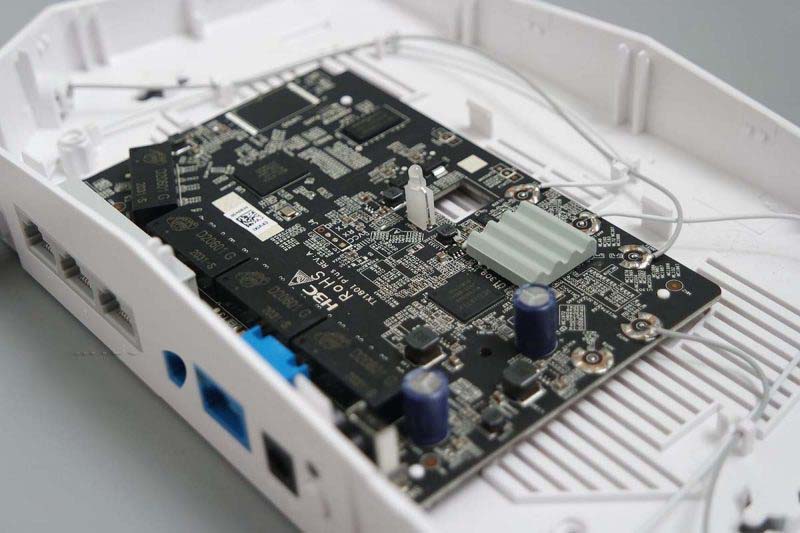 H3C NX18 Plus路由器怎么样? 华三NX18拆机教程