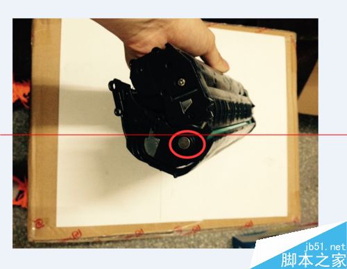 惠普HP 1022n 1022打印机怎么添加碳粉？