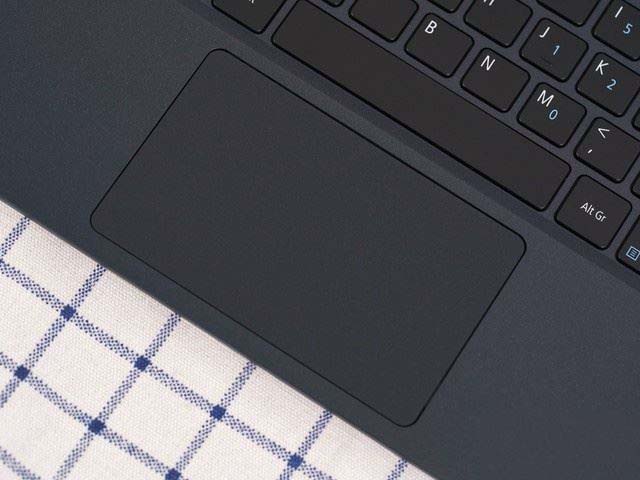 Acer TravelMate X5笔记本值不值得买 轻薄商务本Acer TravelMate X5拆解+评测