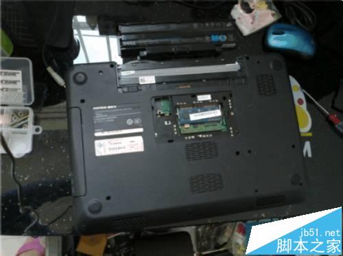 戴尔M5010笔记本怎么拆机清灰?