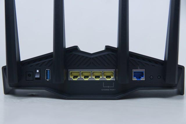 华硕RT-AX82U路由器值得入手吗?华硕RT-AX82U路由器评测