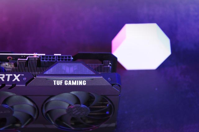 华硕TUF RTX 3090 24G GAMING显卡怎么样 华硕TUF RTX 3090显卡评测