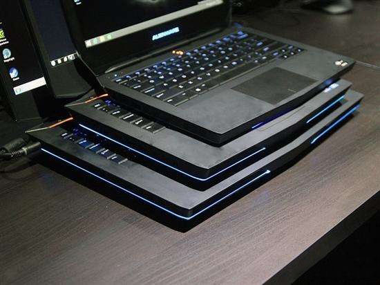 灯厂i9扛把子 戴尔Alienware17C-3858B R5详细图文测评