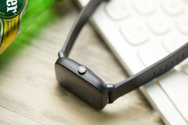 amazfit pop pro和荣耀手环6区别是什么?