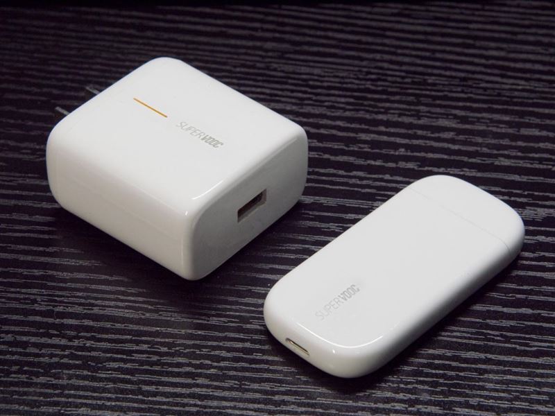 OPPO 50W超闪饼干充电器好用吗 OPPO 50W超闪饼干充电器使用体验