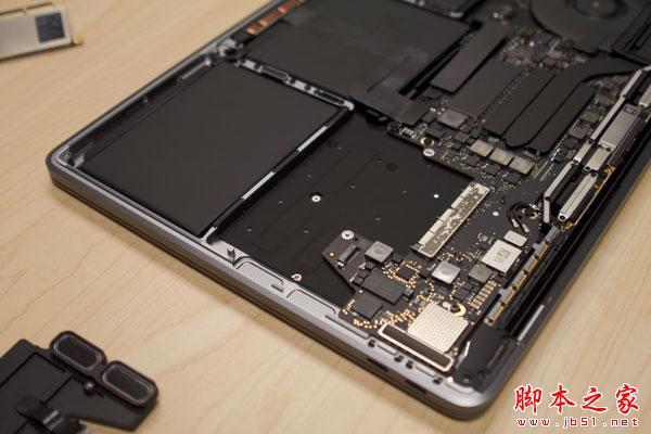 苹果13英寸全新MacBook Pro拆机图文详解教程 SSD可更换