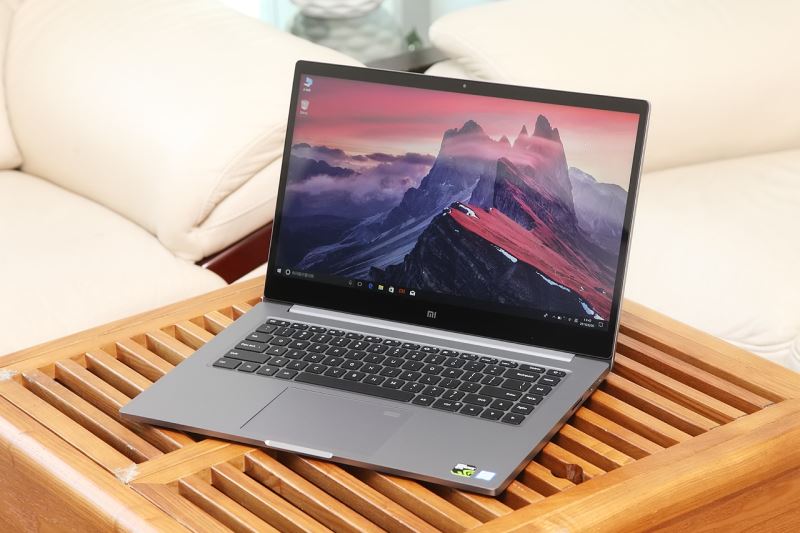 GTX 1050 MAX-Q吃鸡卡不卡 小米笔记本Pro GTX实战绝地求生详细评测