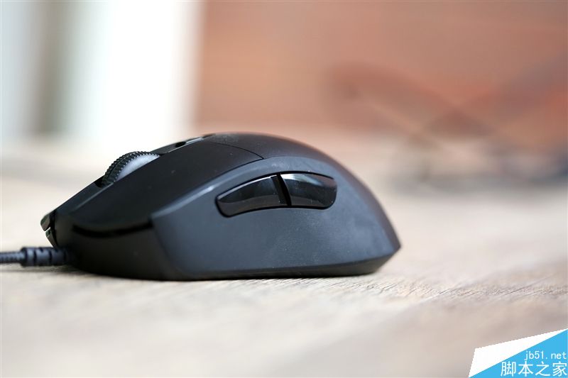 罗技G403 RGB(有线款)游戏鼠标评测:值得推荐的入门电竞外设