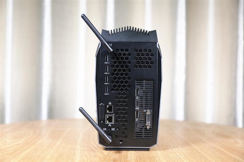 索泰Gaming PC MEK mini主机评测 最迷你的高性能主机