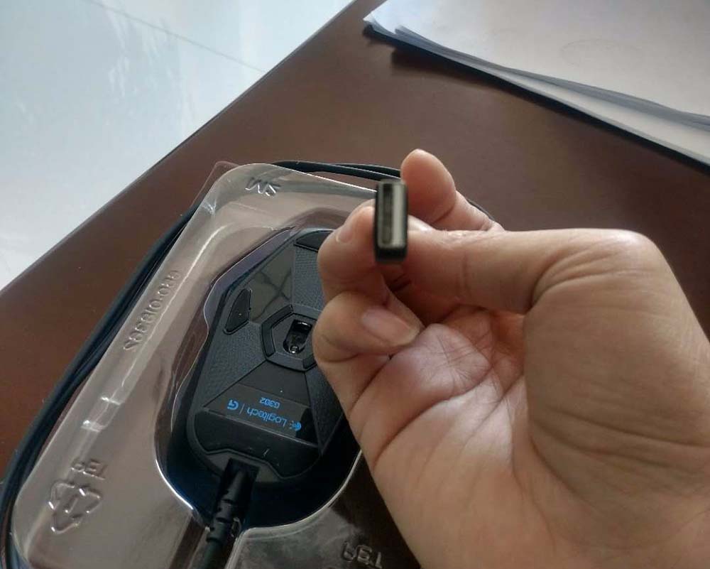 罗技G302电竞游戏鼠标怎么样? 罗技G302优缺点详细介绍