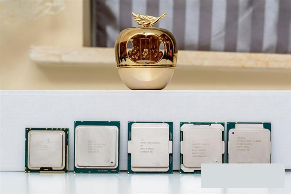 酷睿i7-7740X怎么样 Intel酷睿i7-7740X超详细评测图解