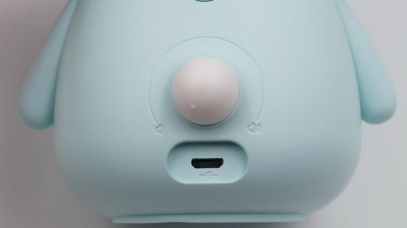 天猫精灵儿童智能音箱TG_A1内部做工怎么样 儿童智能音箱TG_A1拆解图解评测