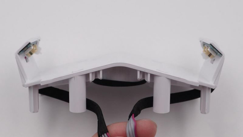 天猫精灵儿童智能音箱TG_A1内部做工怎么样 儿童智能音箱TG_A1拆解图解评测