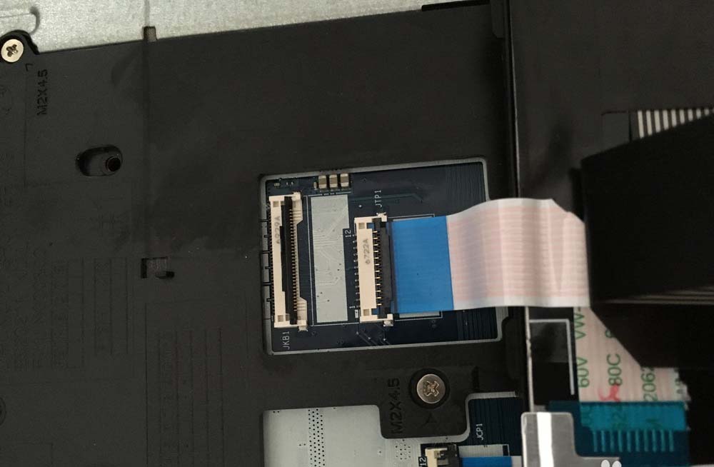 联想E470笔记本怎么拆卸键盘?