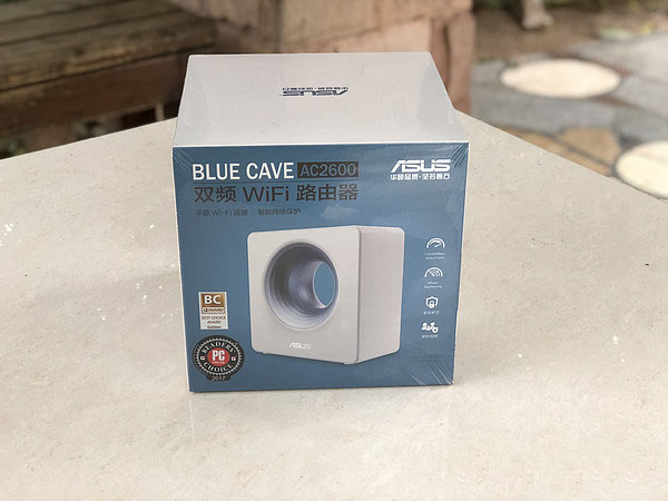 华硕Blue Cave值得买吗？华硕Blue Cave蓝色迷洞路由器优缺点开箱评测
