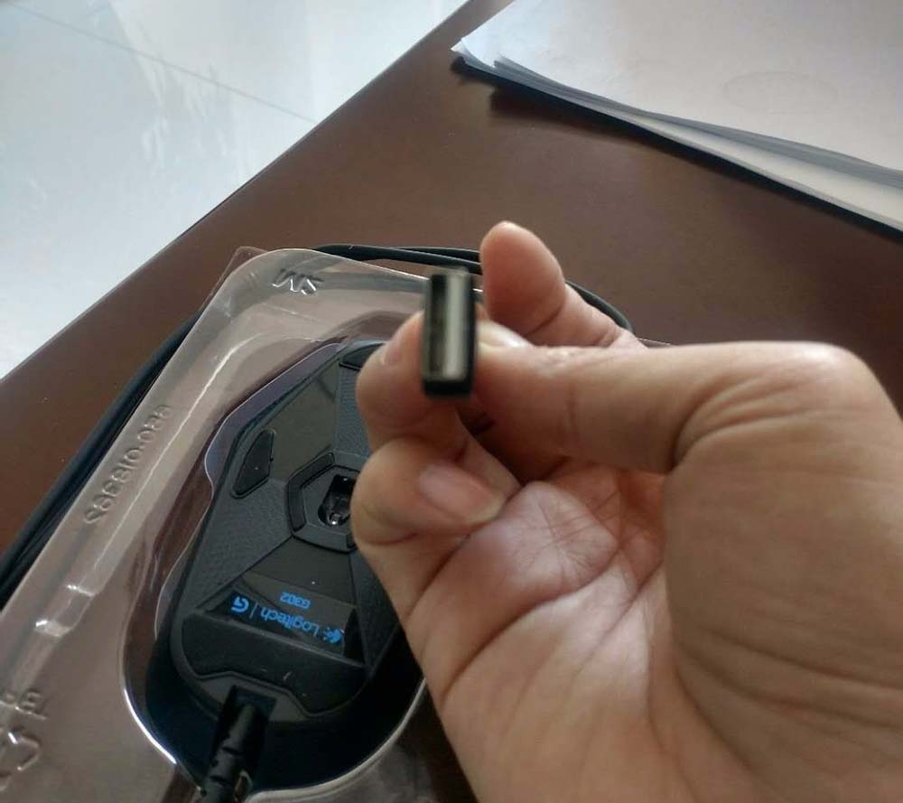 罗技G302电竞游戏鼠标怎么样? 罗技G302优缺点详细介绍