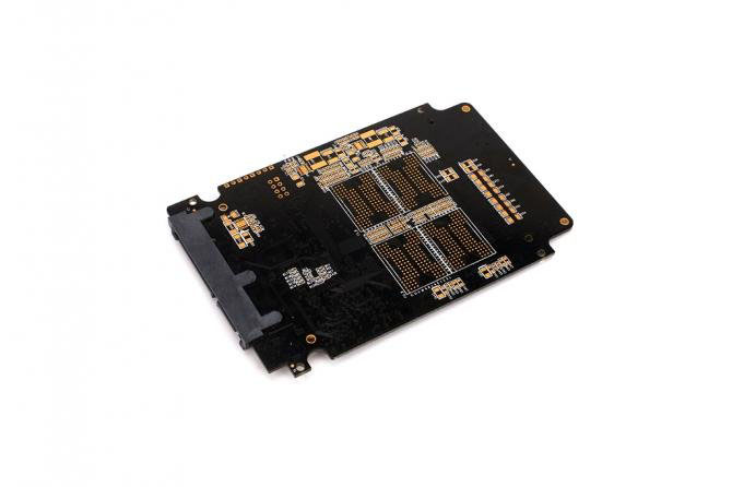 SL500 1TB BOOST横空出世 七彩虹发布BOOST系列1TB高性能SSD