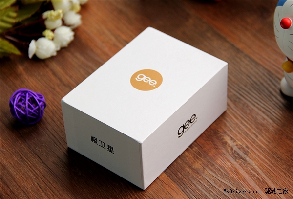 300Mbps Wi-Fi增强神器新版极卫星2015开箱图赏