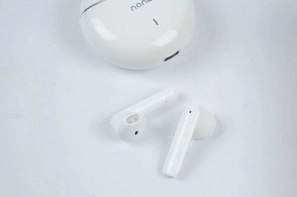 南卡lite Pro对比AirPods哪个好