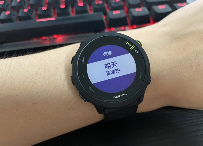 佳明FR 158智能运动手表体验如何 佳明Forerunner 158 GPS智能运动手表评测