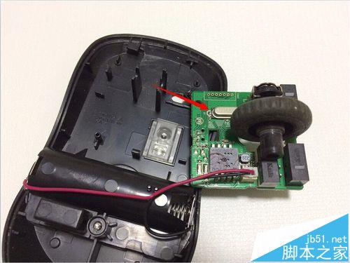 雷柏1620无线鼠标滚轮失灵该怎么拆解维修?